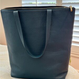 Cuyana tall zipper pebbled leather bag
